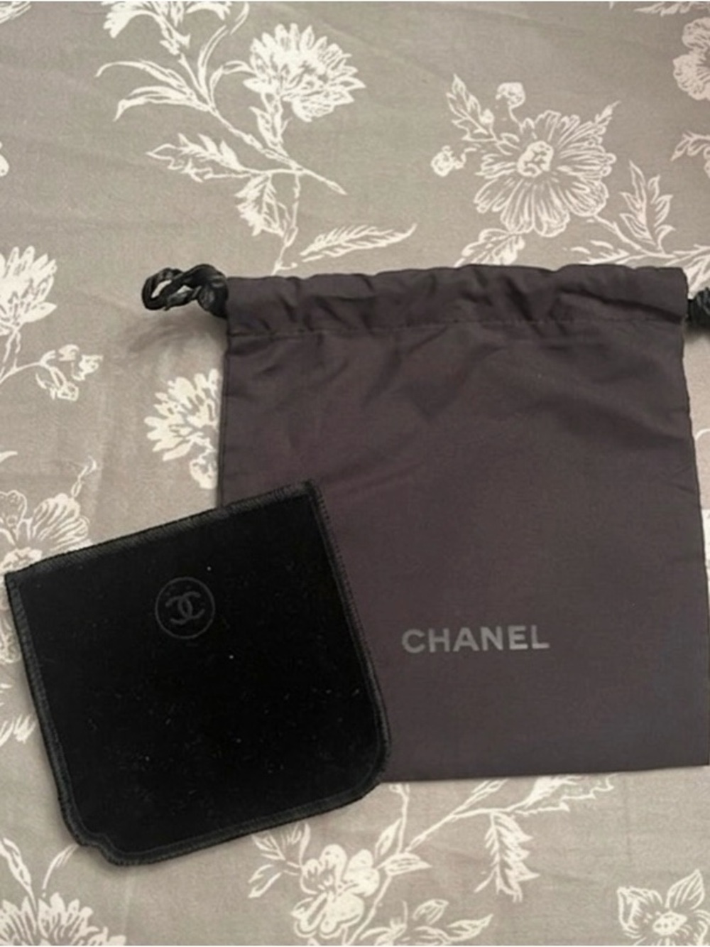 CHANEL 2 Black Drawstring Storage Pouch with 1 Black Velvet pouch